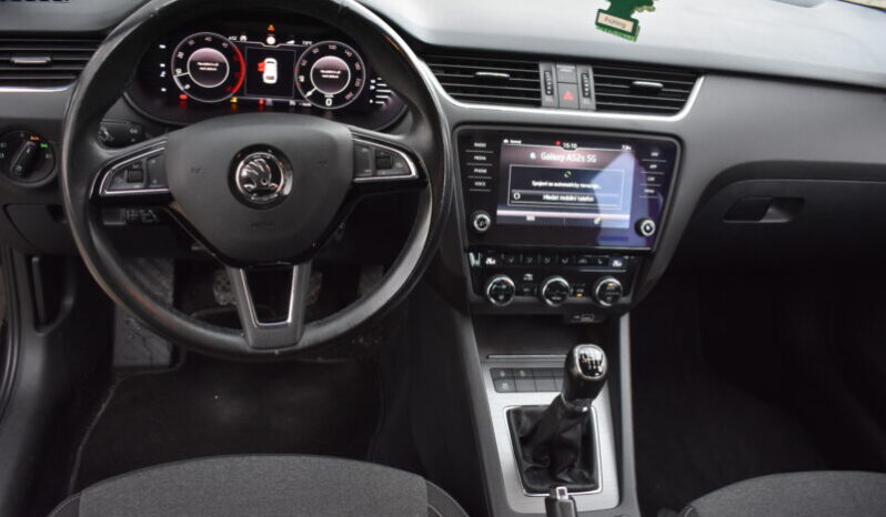 Škoda Octavia Combi 2.0 TDI Style full