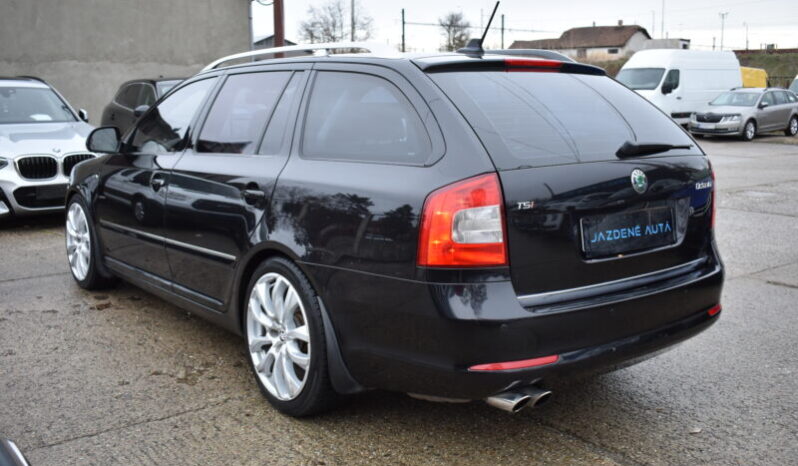 Škoda Octavia Combi 1.8 TSI L&K DSG full