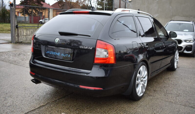 Škoda Octavia Combi 1.8 TSI L&K DSG full