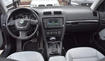 Škoda Octavia Combi 1.8 TSI L&K DSG full