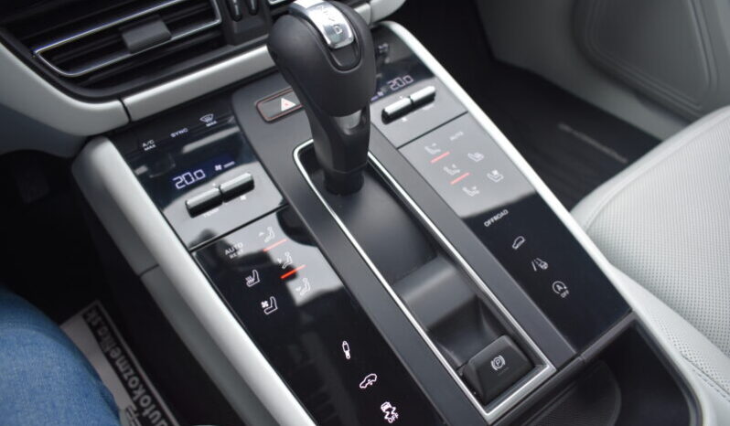 Porsche Macan S full