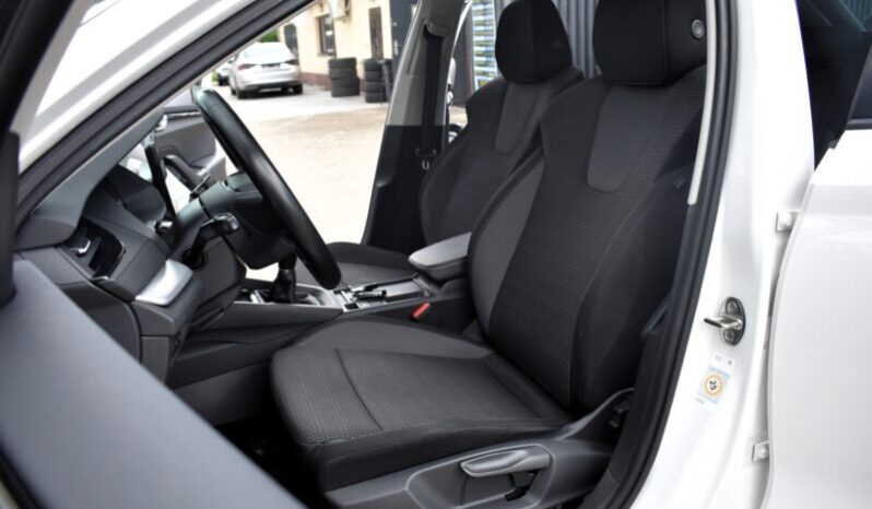 Škoda Octavia Combi 2,0 Sportline 85 Kw M6 full