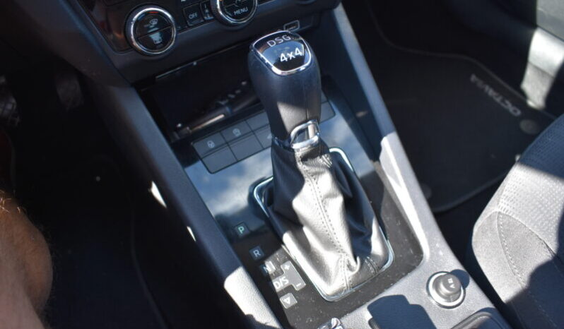 Škoda Octavia Combi 2.0 TDI 184k Style DSG 4×4 full