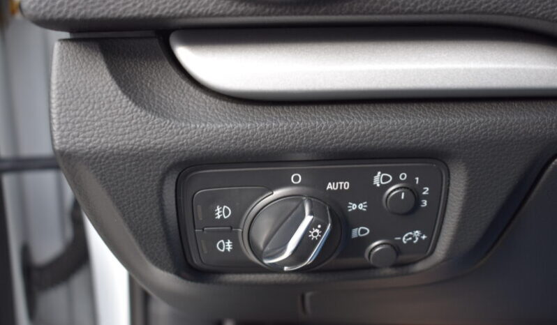 Audi A3 Sportback 1.4 TFSI full