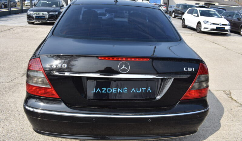 Mercedes-Benz E 220 CDI  Avantgarde A/T,125kW,A5,4d. full